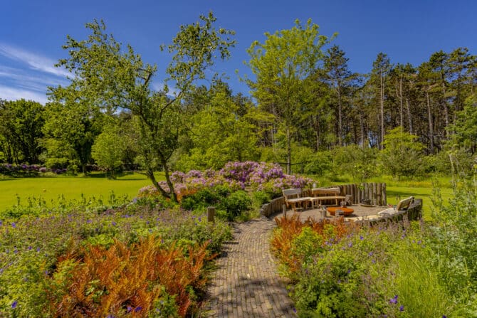 Bestrating, ontwerp en aanleg landgoed in duingebied Santpoort